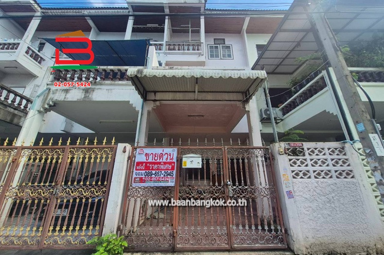 Townhouse, 3 floors, area 28 sq m, Baan Kaew Villa. (Soi Charansanitwong 27, Intersection 22) Charansanitwong Road Bang Khun Si Subdistrict Bangkok Noi District
