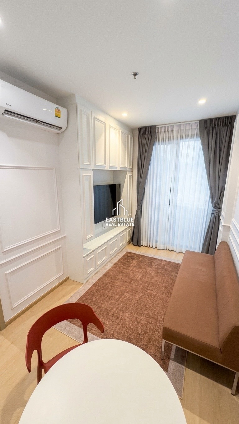 **พร้อมเข้าอยู่** ห้องรีโนเวทใหม่ 1bed ตำแหน่งดี ห้องมุมหายาก / สนใจติดต่อ K. เฌอเอม 099-620-2888 **พร้อมเข้าอยู่** ห้องรีโนเวทใหม่ 1bed ตำแหน่งดี ห้องมุมหายาก / สนใจติดต่อ K. เฌอเอม 099-620-2888