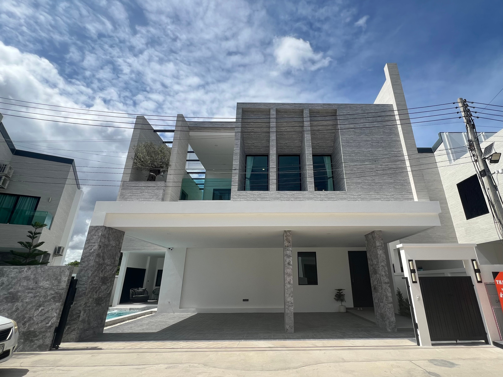 Brand-New Modern Home | Private Pool | Fully Furnished | Huay yai,pattaya Brand-New Modern Home | Private Pool | Fully Furnished | Huay yai,pattaya