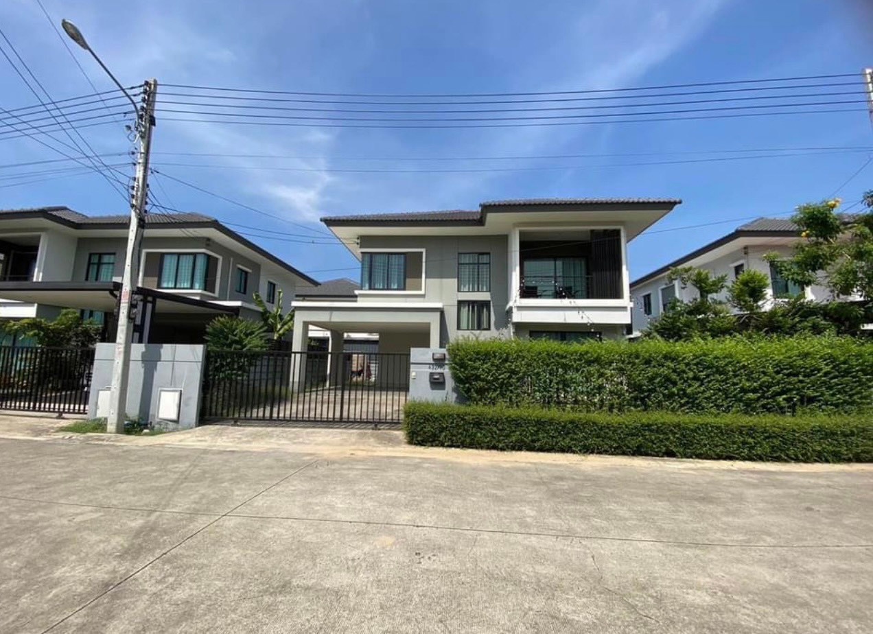 ให้เช้าบ้านเดี่ยว 2 ชั้น พร้อมเฟอร์นิเจอร์ ดีไลท์ ดอนเมือง-รังสิต (รถไฟฟ้าสายสีแดง) 