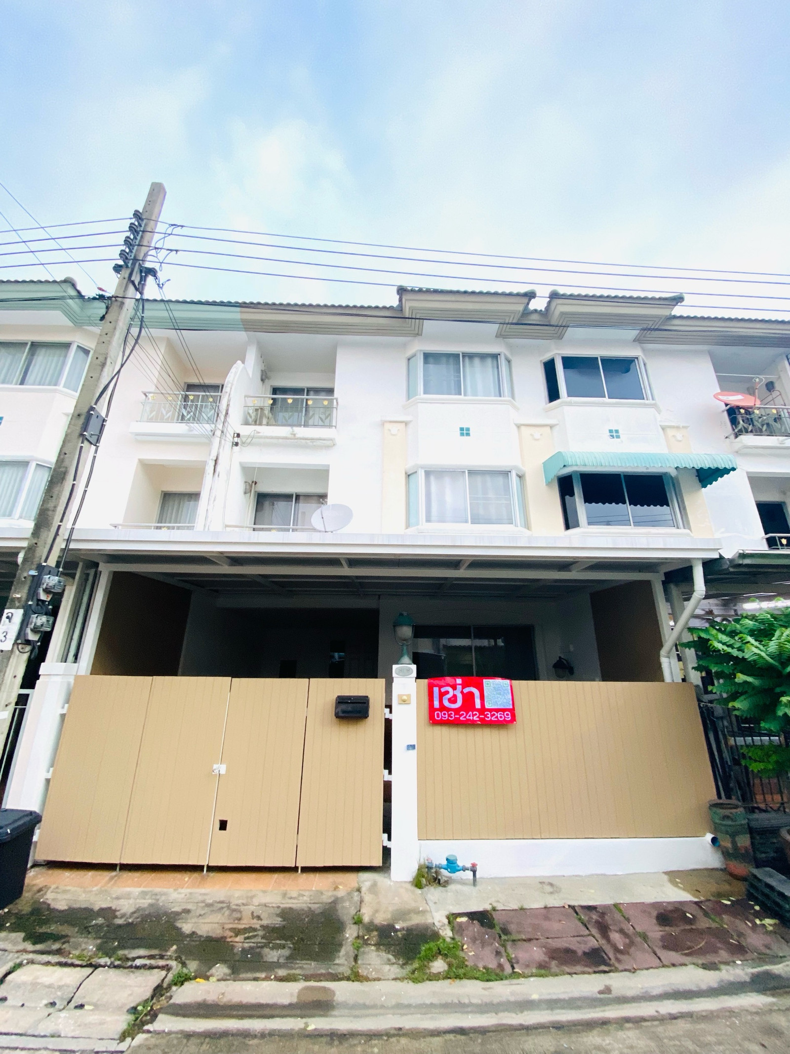 📍 Townhouse for rent  Supalai Ville Ekkamai-Ramindra (Ready to move in)
