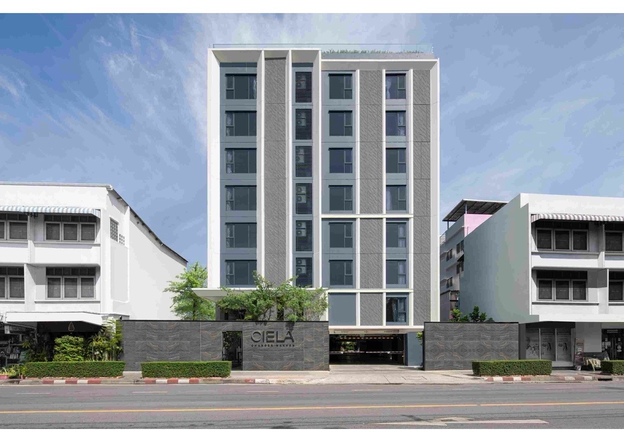 CIELA Charoen Nakhon Beautifully furnished in a warm, minimalist style. Prime location near ICONSIAM 1.1Km.and Khlong San BTS Station 550 M..