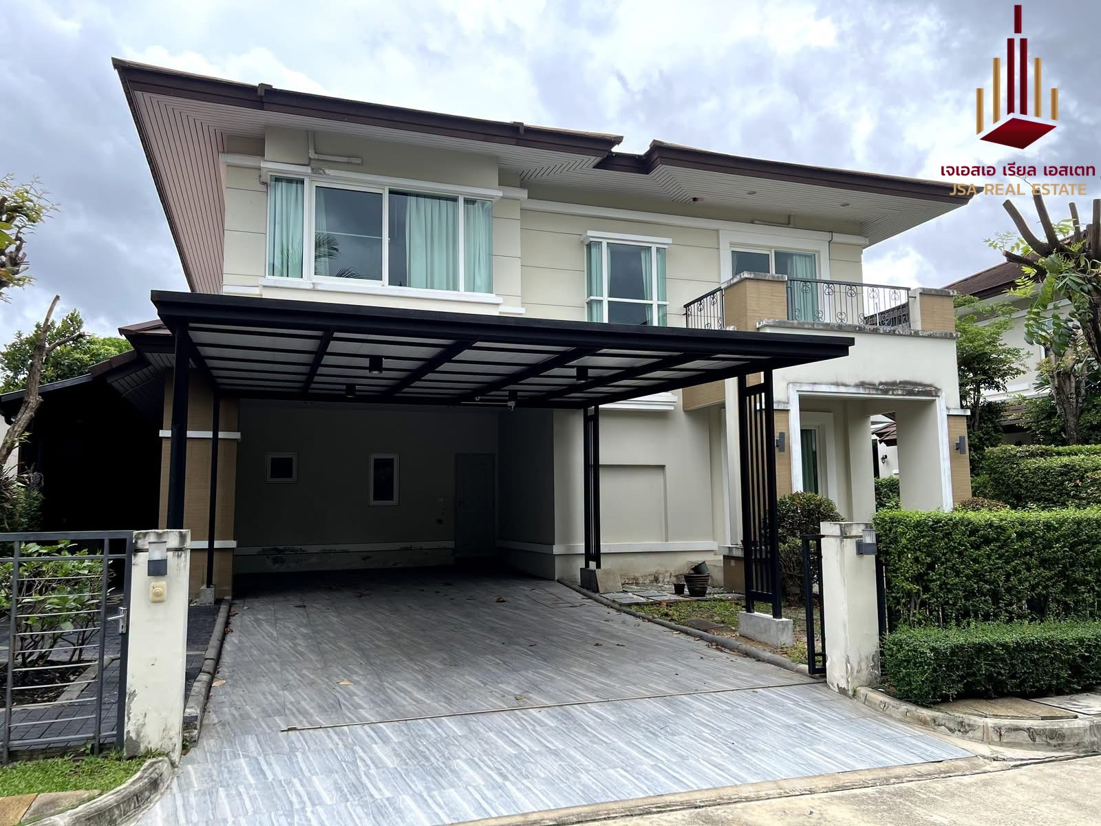 ✨ For Sale: The Palazzo Sathorn ✨ 💰 Only 15,500,000 THB ✨ For Sale: The Palazzo Sathorn ✨ 💰 Only 15,500,000 THB