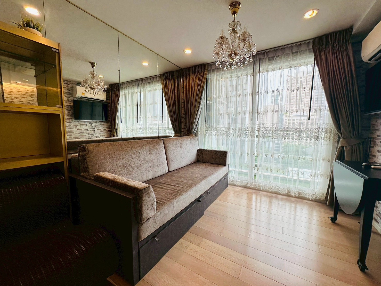 คอนโดให้เช่า : 15 Sukhumvit Residences((BTS Asoke) MK-02 line @livingbkk คอนโดให้เช่า : 15 Sukhumvit Residences((BTS Asoke) MK-02 line @livingbkk