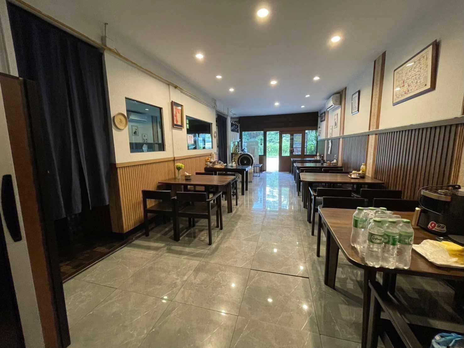 Selling very cheap!! 3-story commercial building, prime location, next to the main road, Mae Hia Fresh Market intersection, Mueang District, Chiang Mai Province. – รูปที่ 4
