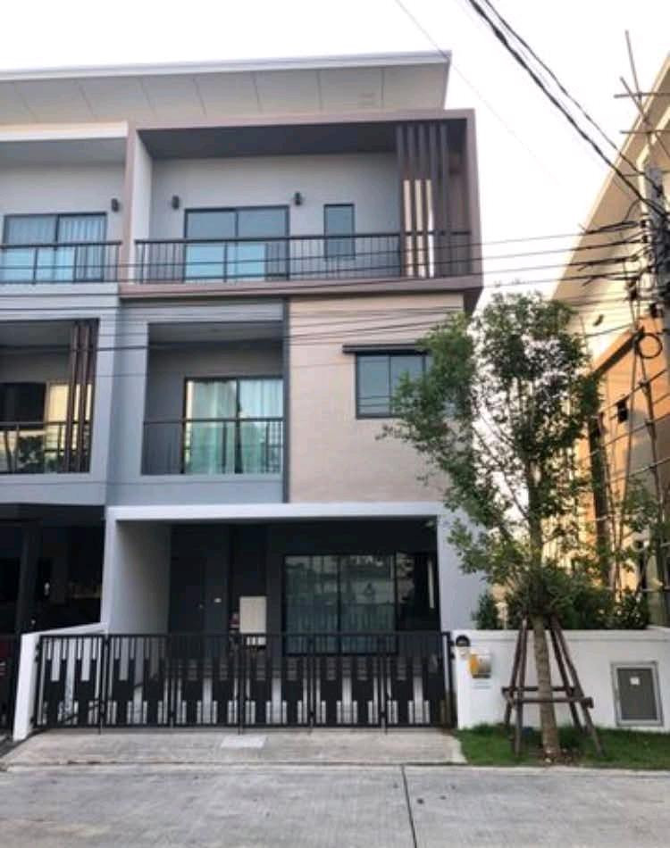 ✨ ทาวน์โฮม 3 ชั้น 4 ห้องนอน 4 ห้องน้ำ เหมาะสำหรับครอบครัว