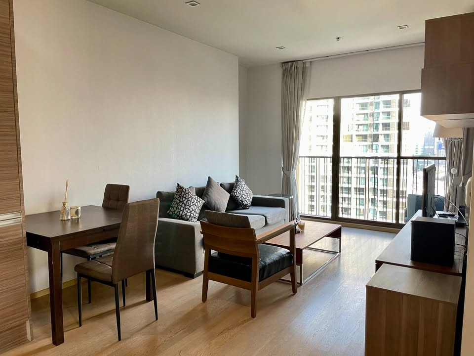 For rent: Noble Refine Sukhumvit 26, 2 Bedrooms 2 Bathrooms 68 sq m., 18th floor.