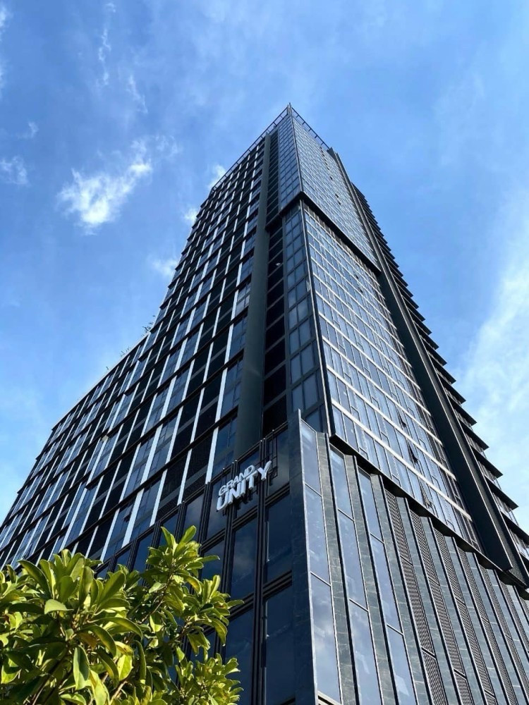 Urgent📌Cheapest in the building Mazarine Ratchayothin 2B1B 40 Sqm call/line 0968516616 Urgent📌Cheapest in the building Mazarine Ratchayothin 2B1B 40 Sqm call/line 0968516616
