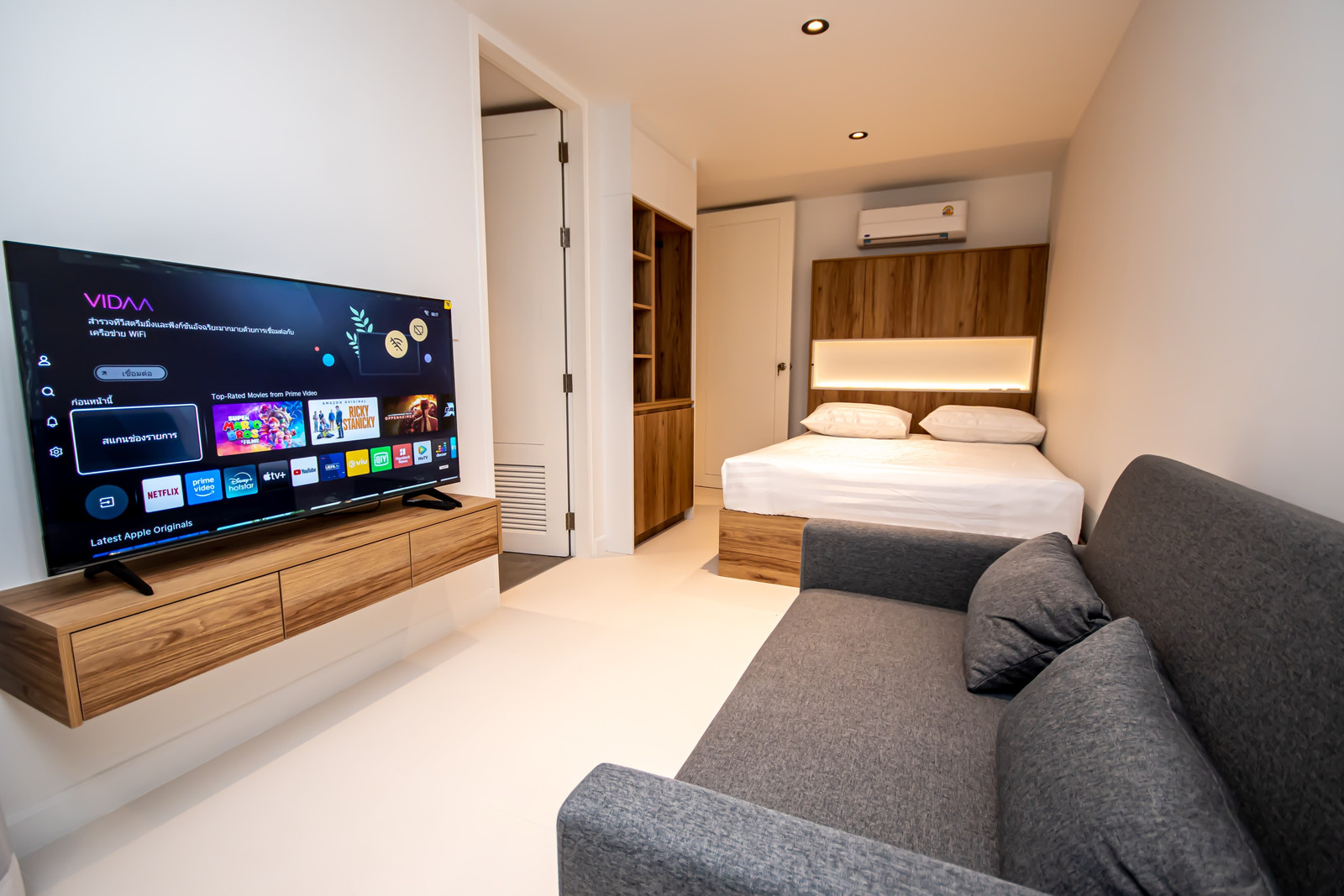 Executive 2-Bedroom Residence | 60+ sq.m. | Sukhumvit 71 | THB 35,000/month Rare Space | Modern Luxury | Prime City Location Executive 2-Bedroom Residence | 60+ sq.m. | Sukhumvit 71 | THB 35,000/month Rare Space | Modern Luxury | Prime City Location