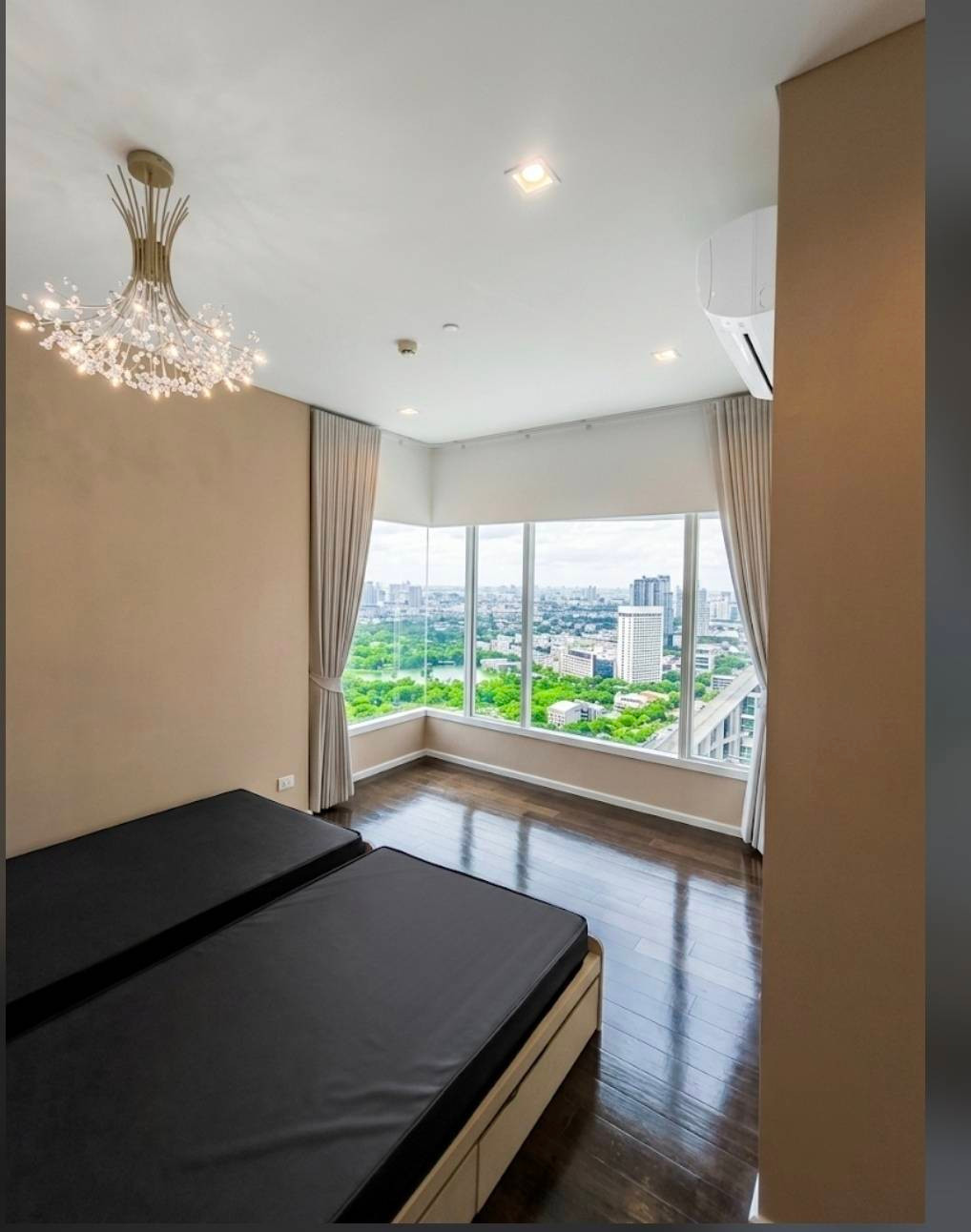 For rent, 2 bedrooms, 2 bathrooms, The Saint Residence, Chatuchak Park view | The Saint Residences For rent, 2 bedrooms, 2 bathrooms, The Saint Residence, Chatuchak Park view | The Saint Residences