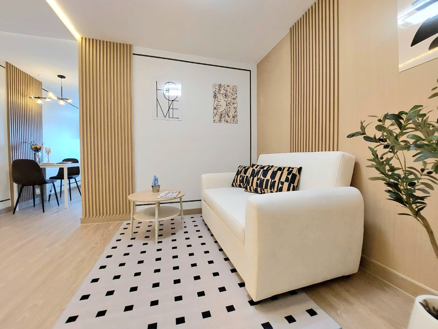 v Condo Ngamwongwan Road, Itsaraphap Condotel, Seriphap Condotel, newly renovated. v Condo Ngamwongwan Road, Itsaraphap Condotel, Seriphap Condotel, newly renovated.