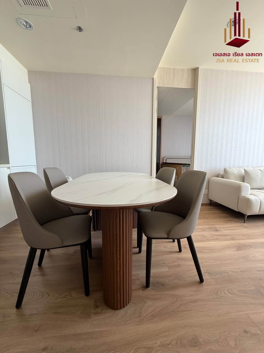✨ For Rent: Noble Form Thonglor Condo ✨ 💰 Only 73,000 THB/month