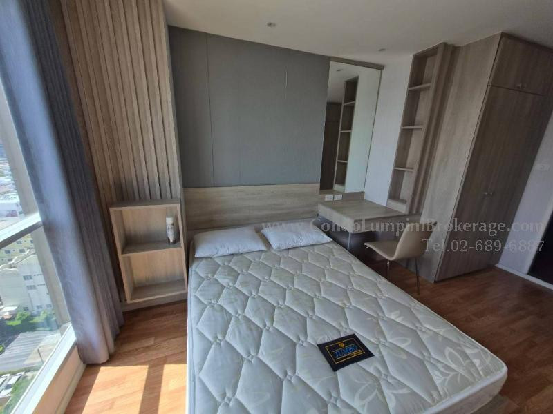 Condo for rent, Lumpini Park Borommaratchachonnani-Sirindhorn, near Central Pinklao.
