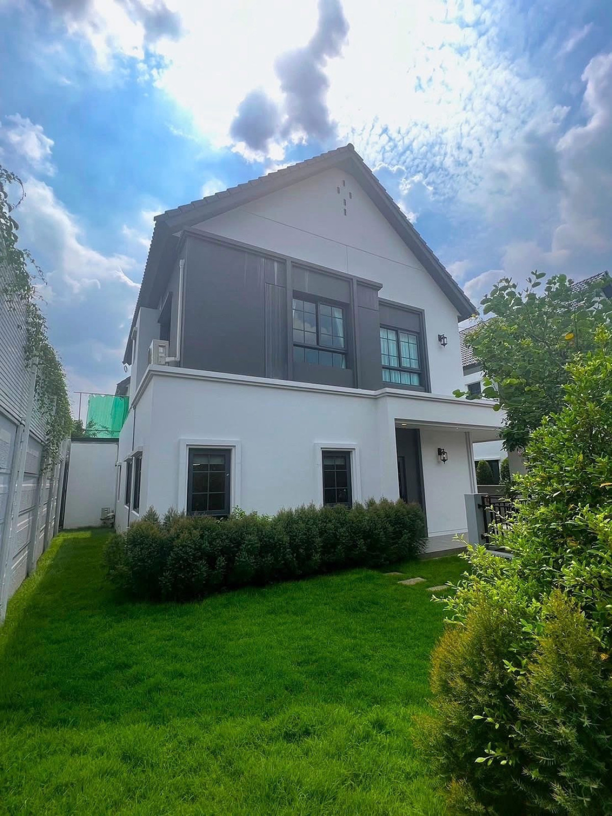 For Sale House , Centro Rama 5 - Nakhon In , Bang Khu Wiang , Bang Kruai , Nonthaburi , CX-177768 For Sale House , Centro Rama 5 - Nakhon In , Bang Khu Wiang , Bang Kruai , Nonthaburi , CX-177768