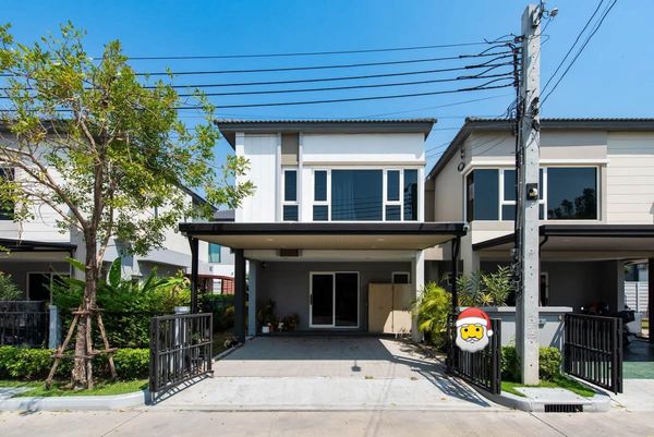 🏡 ให้เช่าบ้านแฝด 2 ชั้น สไตล์โมเดิร์น แบบบ้าน Janette Grande Pleno Mega Bangna 3 ห้องนอน 3 ห้องน้ำ บ้านสวย ฟังก์ชันครบ พร้อมเข้าอยู่ 15 ต.ค. นี้ พร้อมเฟอร์นิเจอร์และเครื่องใช้ไฟฟ้าครบครัน พร้อมระบบ Smart Home