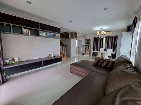 ⚡ Rare Item! Passorn Prestige Pattanakarn 38 3 Bed 2 Bath 140 sqm 40,000 ติดต่อ 0968623850 ⚡