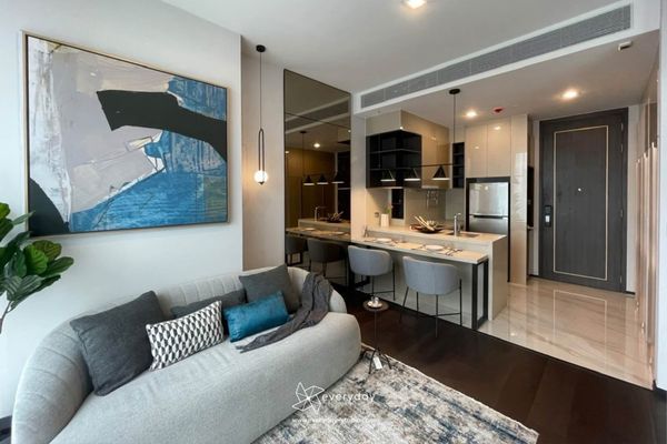 🏙️ LAVIQ 57 | Corner room | Beautifully decorated ✨