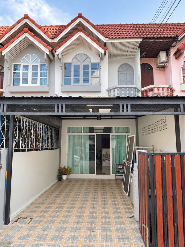 🏡 2-story townhome, 2 bedrooms, on 24 sq m of land ✨🏡 Phetpailin Village