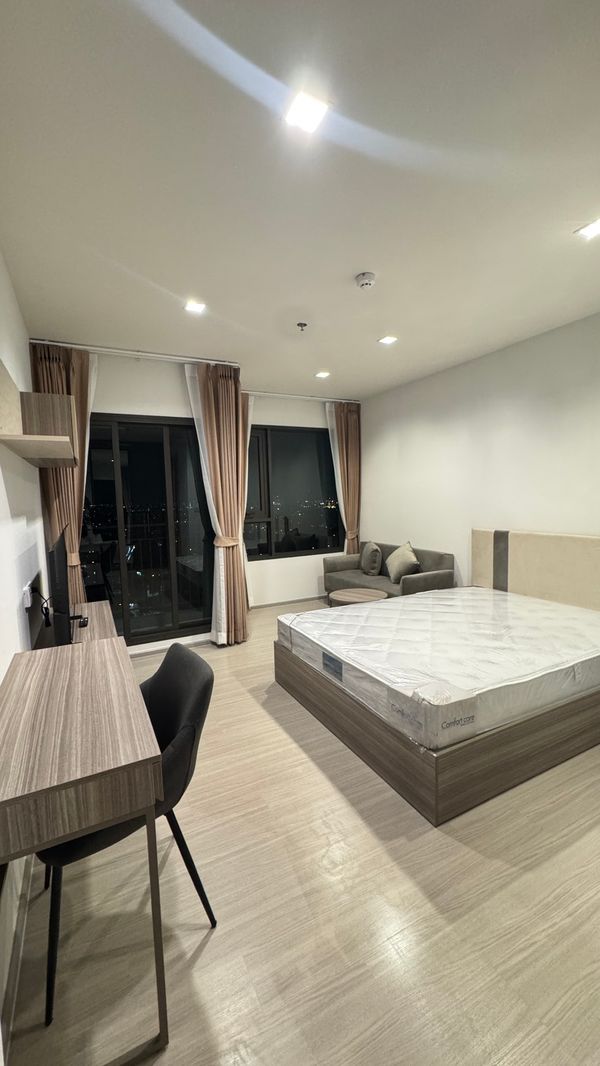 Life Sathorn Sierra ห้องว่างพร้อมให้เช่า 14,000/เดือน  สอบถามได้เลยครับ ใกล้ bts ตลาดพลู fitness 24 ชม.