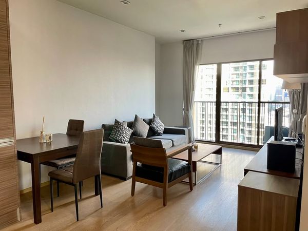 For rent: Noble Refine Sukhumvit 26, 2 Bedrooms 2 Bathrooms 68 sq m., 18th floor.