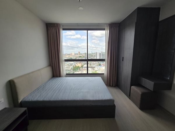 The keys are in our hands and we take care the unit — Available for immediate move-in.