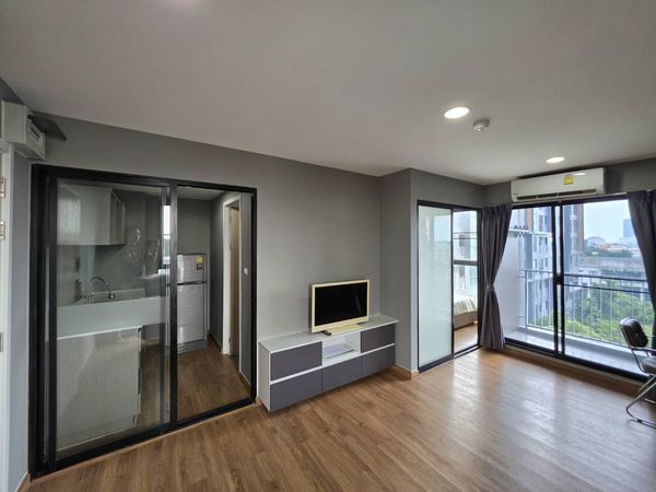 98578 - Urgent sale, The Excel Groove Condo, good location, Soi Lasalle, near the BTS, corner room, beautiful, ready to move in, low price.