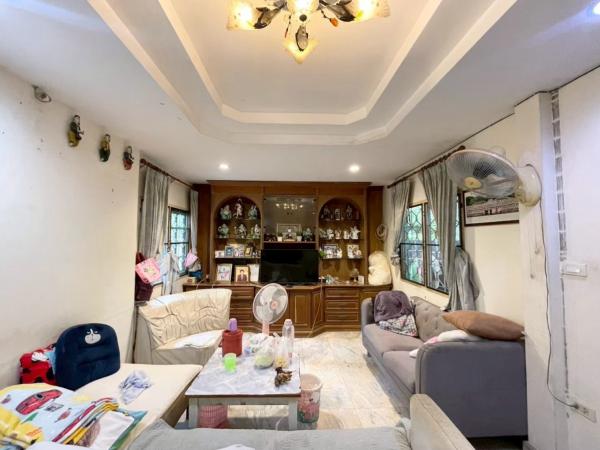 ขายขายบ้าน หมู่บ้านรามอินทราเฮาส์ ห้องมุม อนุสาวรีย์ เขต บางเขน กรุงเทพ CX-178966