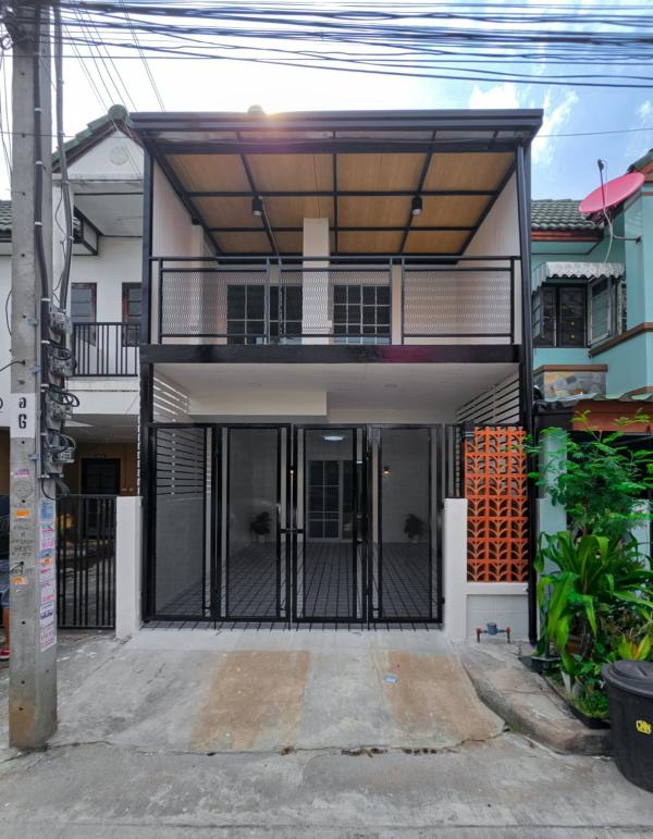 ขายทาวน์เฮ้าส์/ทาวน์โฮม  บ้านรัตนาธานี ซอยวัดลาดปลาดุก รีโนเวทใหม่ บางรักพัฒนา บางบัวทอง นนทบุรี CX-178313
