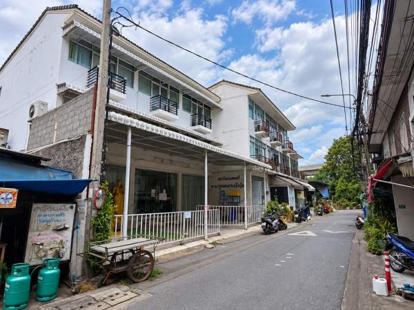 5 commercial buildings / 3 Storey (FOR SALE) PALR041