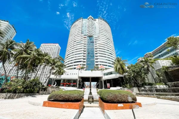 Condo for Sale: Jomtien Plaza Condotel with Stunning Panoramic Sea Views