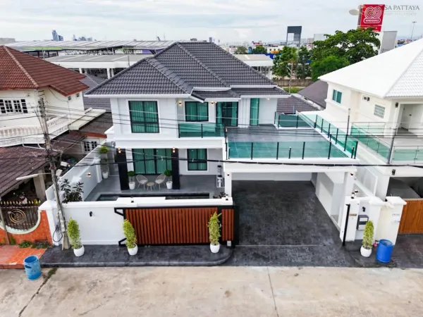 Luxury 2-Story Pool Villa for Sale – Near Go Wholesale