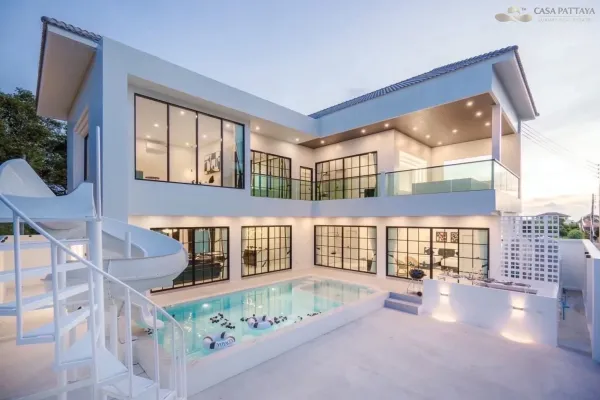 Luxury Pool Villa for Sale - Turnkey Investment Opportunity in Na Jomtien!
