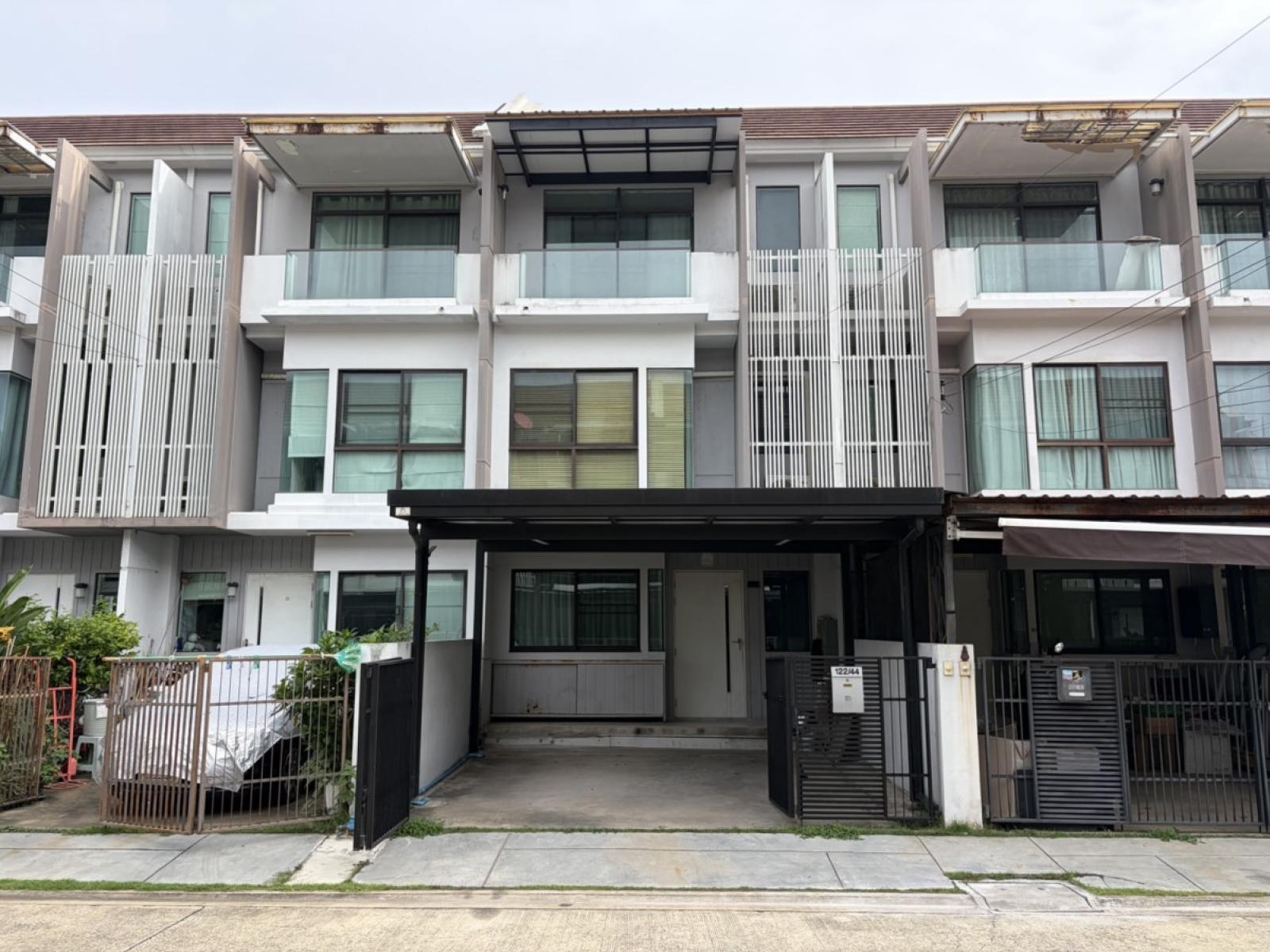 ขายทาวน์โฮม พุทธบูชา36 บางมด เขต ทุ่งครุ กรุงเทพ CX-174875