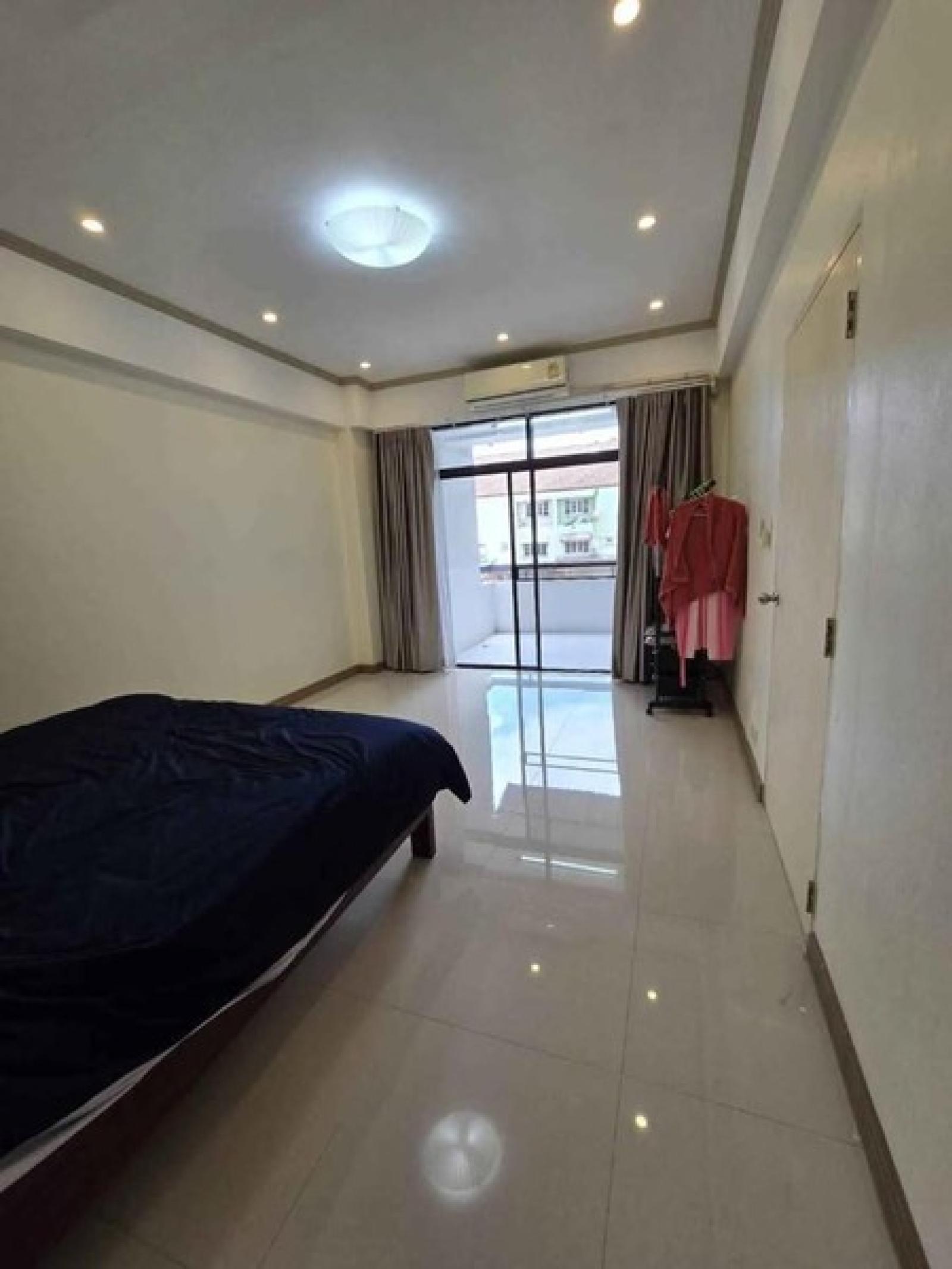(A033757) St. Charm – รูปที่ 3