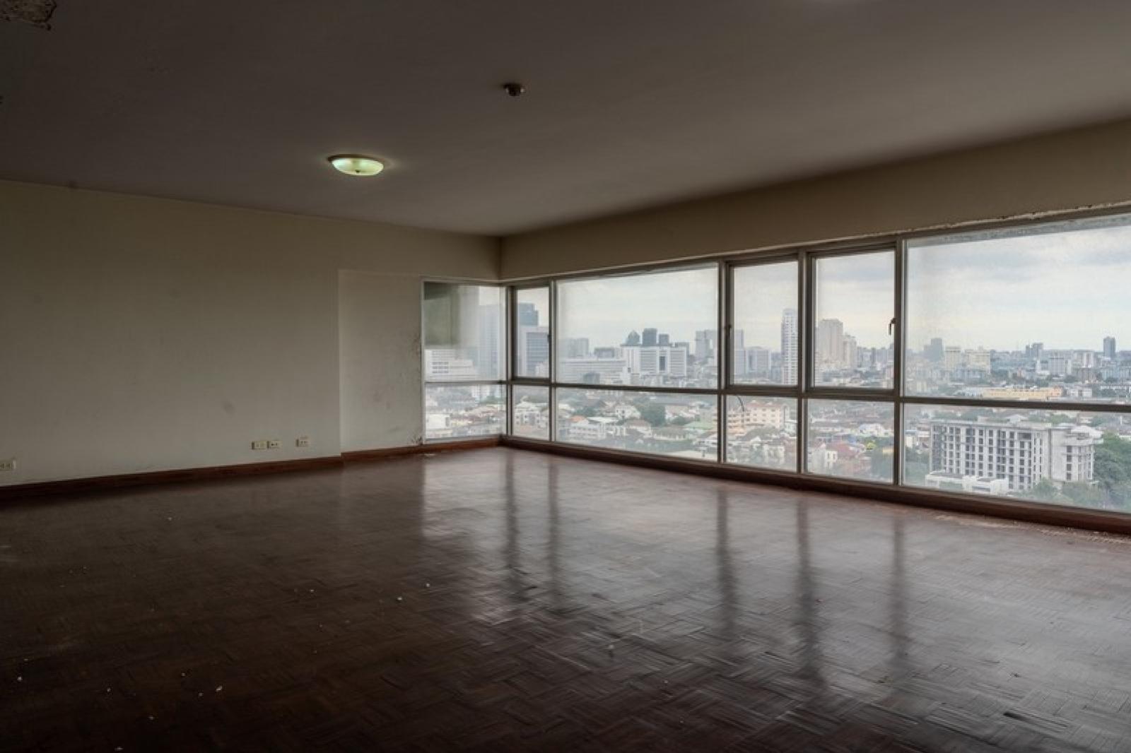 (A040059) Supapong Place (A040059) Supapong Place