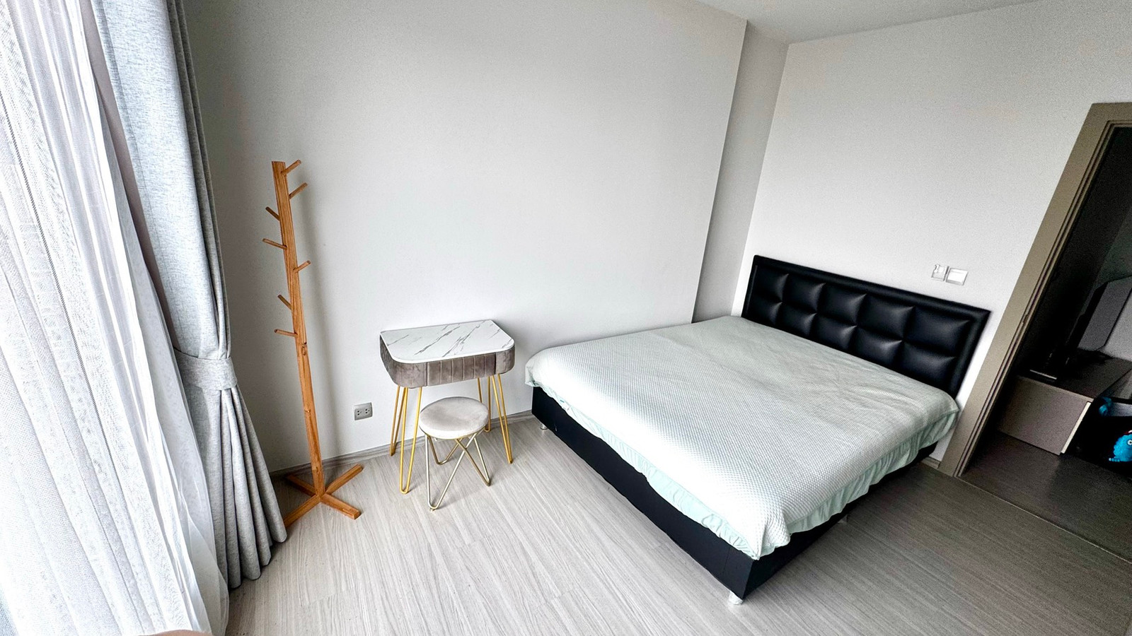 Life Rama 9 🏙️ ให้เช่า LIFE ASOKE – RAMA 9 ห้องว่างพร้อมเข้า | Livinginsider