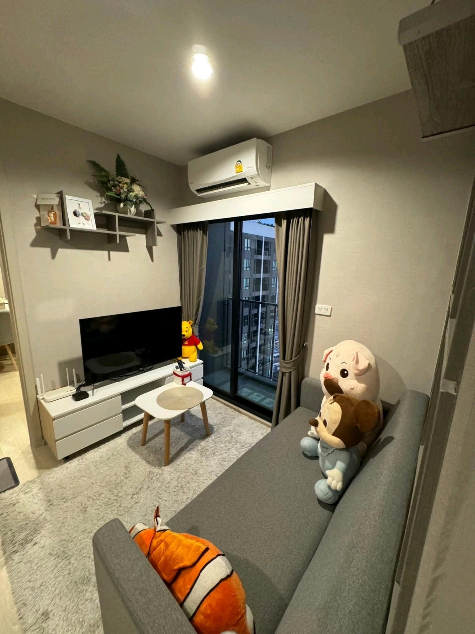🚆✨ Next to MRT Sri Lasalle, yellow line, very convenient travel, 42nd floor, beautiful view, 2 bedrooms, ready to move in.