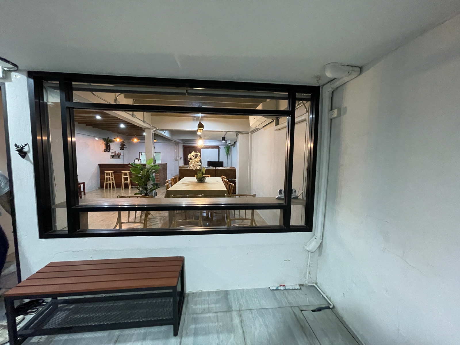 ทาวน์เฮ้าส์ให้เช่าใกล้ BTS หมอชิต เหมาะทำโฮมออฟฟิศ คาเฟ่ Airbnb หรืออยู่อาศัย