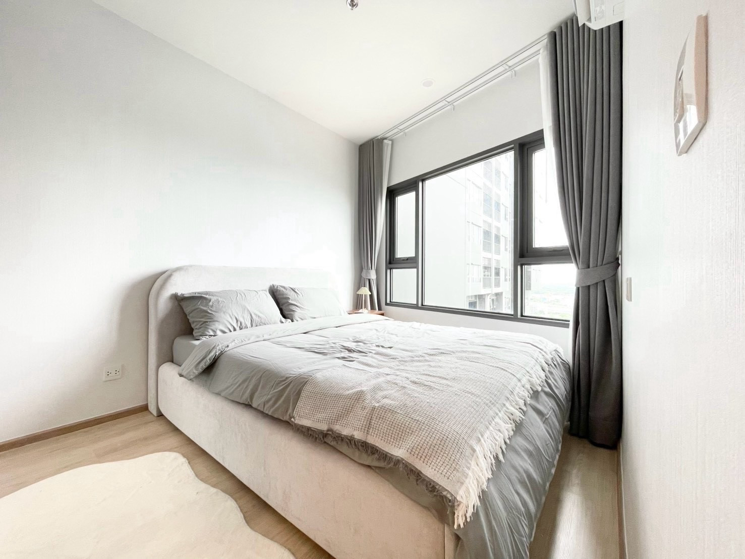 🏙️ FOR RENT | LIFE RAMA 4 - ASOKE  ✨ 1 Bedroom | High Floor | 28.5 SQ.M.  🛏️ 1 Bedroom 🚿 1 Bathroom 🏢 25,28th Floor ว่าง2ยูนิต พร้อมอยู่ 📐 28.5 SQ.M. 💰 Rental Price: 20,000 THB/month  📍 Excellent location in Bangkok, convenient for commuting and su – รูปที่ 2