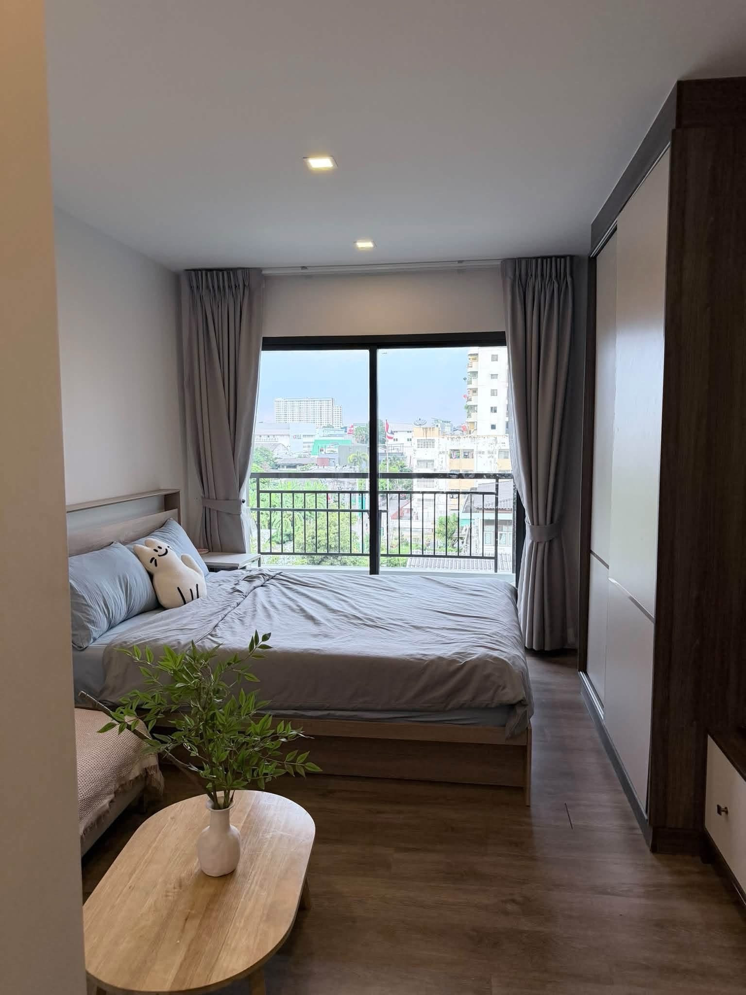 ห้องพร้อมอยู่ วิวสระว่ายน้ำ ใกล้ BTS ปุณณวิถี–อุดมสุข เพียง 650 เมตร – รูปที่ 2