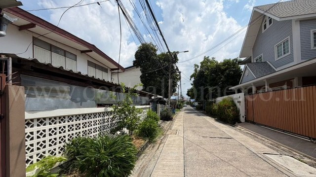 บ้านเดี่ยวพร้อมที่ดิน 73 ตารางวา ซอย นนทบุรี 12 แยก 6/1 – รูปที่ 3