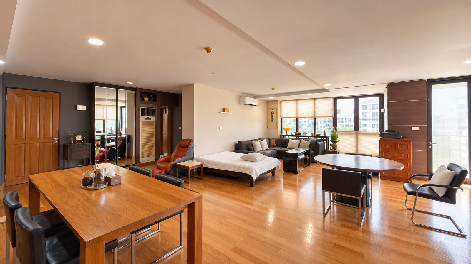 🐶🐱 ขายคอนโด Pet Friendly ห้องใหญ่ 180 ตรม. | Duplex 3 ห้องนอน | 3 ห้องน้ำ ✨ – รูปที่ 4