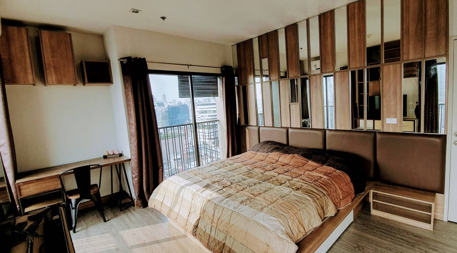 !! Beautiful room for rent, Noble Refine Condo, near BTS Phrom Phong. !! Beautiful room for rent, Noble Refine Condo, near BTS Phrom Phong.