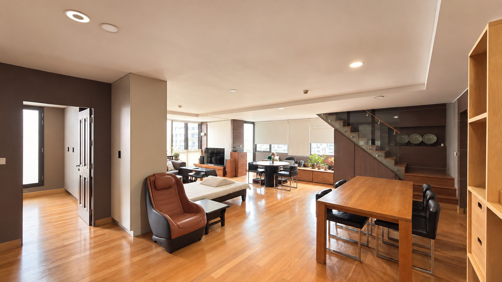 🐶🐱 ขายคอนโด Pet Friendly ห้องใหญ่ 180 ตรม. | Duplex 3 ห้องนอน | 3 ห้องน้ำ ✨ – รูปที่ 3