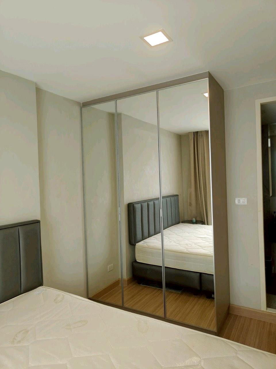 🔥ให้เช่า Bless Residence Ekkamai🔥 🏙️คอนโดทำเลเอกมัย ขนาดกำลังดี พร้อมที่จอดรถ 1 คัน ใกล้โรงเรียนนานาชาติและแหล่งไลฟ์สไตล์โซนเอกมัย-ทองหล่อ  ✨ทำเลเอกมัย เดินทางสะดวก ✨ห้อง 1 Bedroom ขนาดกำลังดี ✨ห้องทิศตะวันออก รับแสงเช้า ✨มีที่จอดรถ 1 คัน ✨ราคาเช่าต่อร – รูปที่ 4