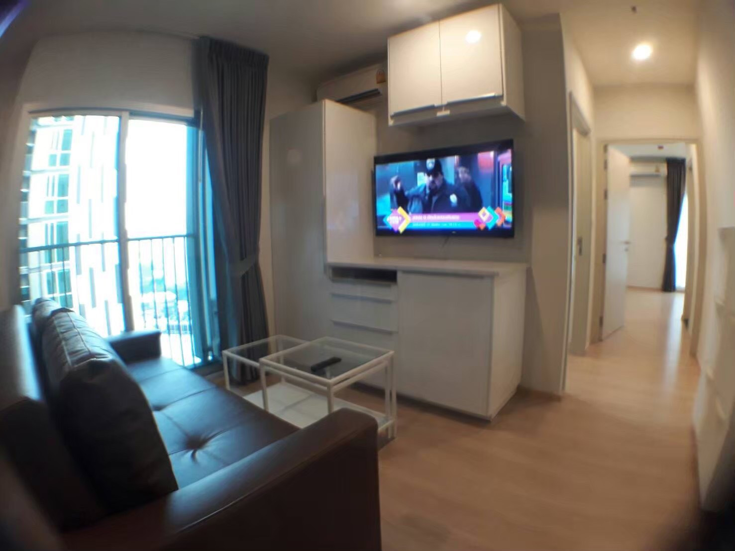 ✨ Noble Revolve Ratchada | For Rent 🏡✨ Modern 2-bedroom condominium in the heart of Ratchada, offering convenient access to MRT and plenty of lifestyle amenities nearby.