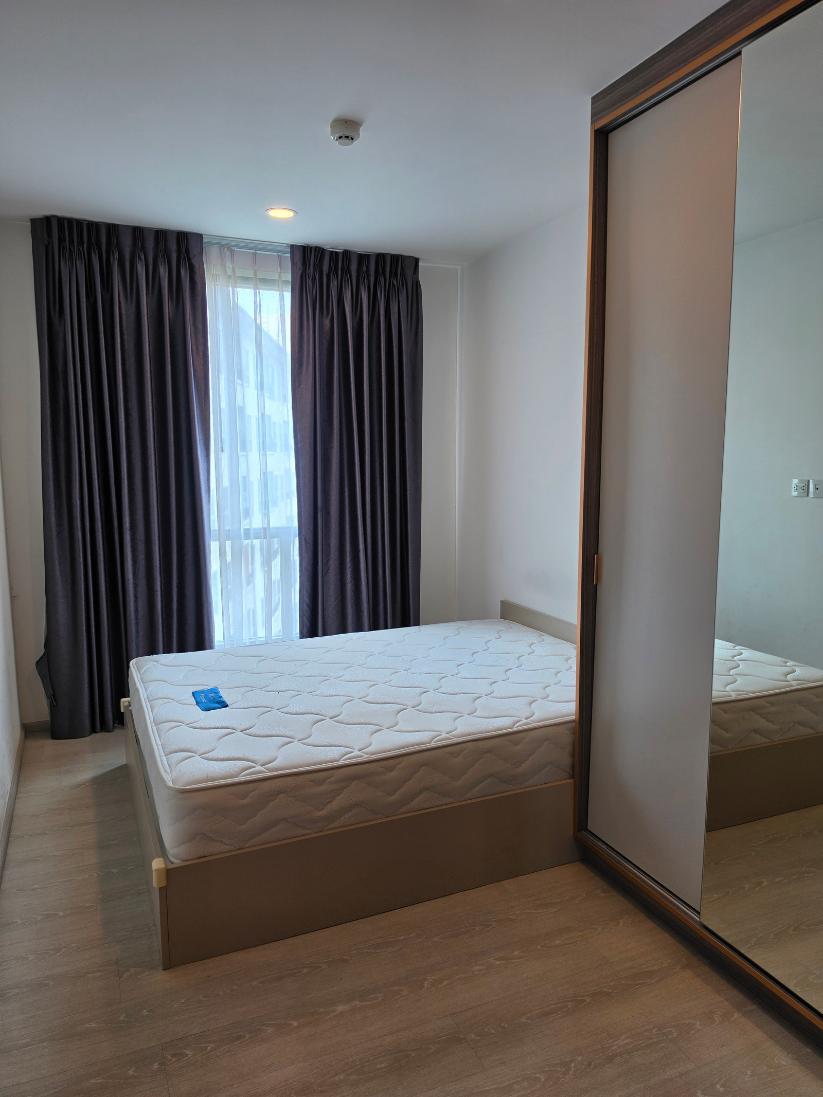 🔥 ไนท์บริดจ์ พหลโยธิน อินเตอร์เชนจ์  🛏️ 2 ห้องนอน 1 ห้องน้ำ  💵 ค่าเช่า 17,500 บาท  📍  ใกล้ BTS วัดพระศรีมหาธาตุประมาณ – รูปที่ 3