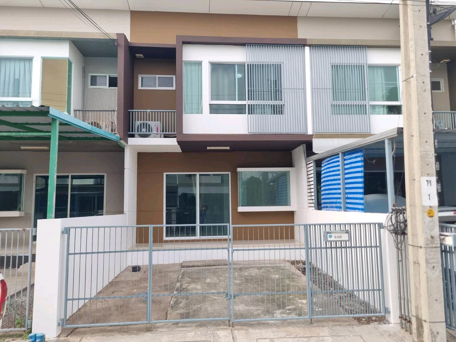 Townhome in Indy Village Land and House, Bangna-Trad Road, km. 26, Soi ABAC, ABAC Bang Phli, Bang Bo, Soi ABAC, Bangna-Trad Road, km. 26