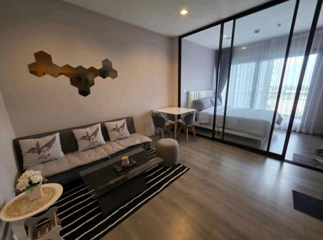 Urgent for rent The Politan Rive, new room, river view, good furniture, electrical appliances.