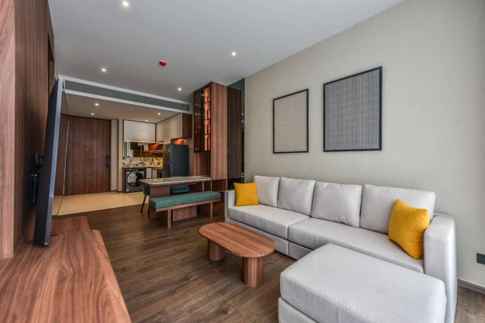 For Rent !! Romm Convant 1 Bed Plus 60.21 Sq.m. Fully Furnished, Nice Room, Ready to move in @69,000 Thb